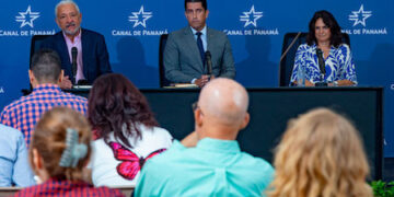 Canal de Panamá podria presentar en dos meses proyecto de gasoducto