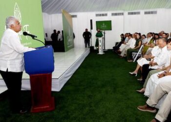 Construcción del tren Panamá – David – Frontera arranca en enero de 2026