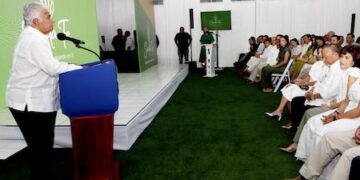 Construcción del tren Panamá – David – Frontera arranca en enero de 2026