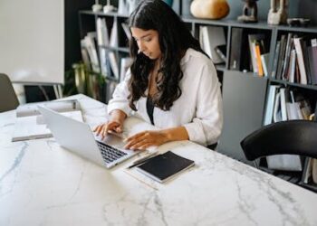 Panameñas entre las latinoamericanas con mejor nivel de inclusión financiera