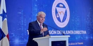 Presidente de Panamá afirma que no habrá contrato ley minero en su lugar se buscará una “asociación”