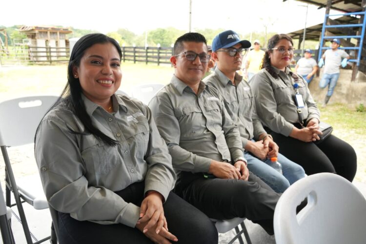 Banconal impulsa el desarrollo agropecuario sostenible en Bocas del Toro