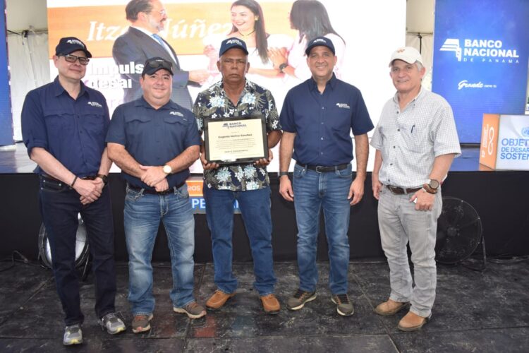 Banconal impulsa el desarrollo agropecuario sostenible en Bocas del Toro