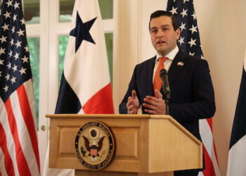 Nuevo embajador de EE.UU. reafirma cooperación en seguridad y defendió el reciente memorando de entendimiento