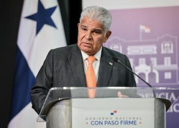 Mulino descarta reformar memorando con EE.UU. o ley de la CSS pese a protestas