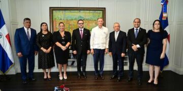Panamá y República Dominicana revisan acuerdo comercial y buscan ampliar lista de productos
