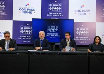 Canal de Panamá presenta pesupuesto, espera menos tránsitos pero no afectarán aportes