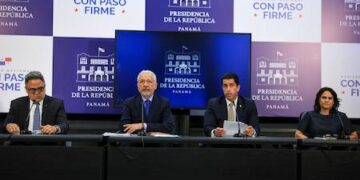 Canal de Panamá presenta pesupuesto, espera menos tránsitos pero no afectarán aportes