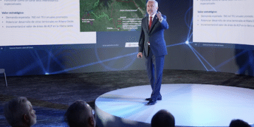 Planes portuarios del Canal de Panamá se cruzan con lo que pase con el futuro de Hutchison en Balboa y Cristóbal