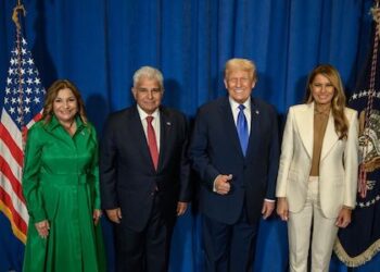 Mulino y la primera dama asisten a recepción de los Trump en Nueva York