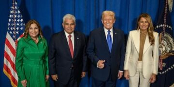 Mulino y la primera dama asisten a recepción de los Trump en Nueva York