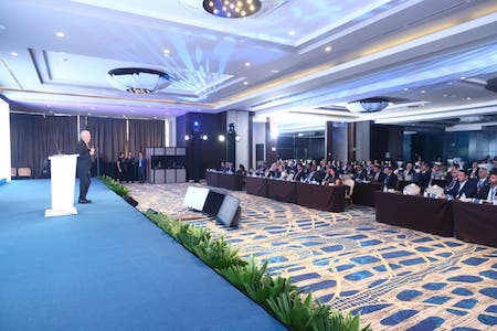 Canal de Panamá podría poner una parte de la inversión para desarrollar terminales portuarias en Pacífico y Atlántico
