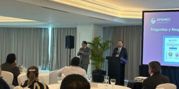 APAMEC presenta anteproyecto de ley para regular activos virtuales en Panamá