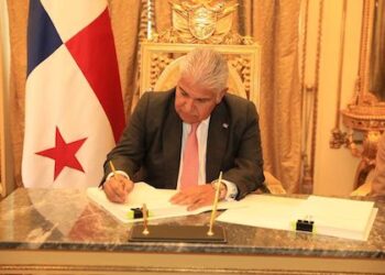 Presidente Mulino sanciona Ley del Presupuesto 2026 con más de US$11 mil millones en inversión pública