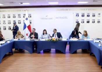 Gobierno instala la mesa de salario mínimo y sector privado pide una revisión que no afecte el empleo