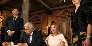 Mulino afirma que Panamá formalizará su adhesión permanente al Mercosur