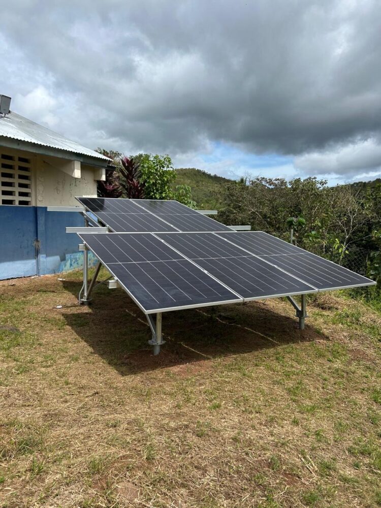 AES Panamá participa en proyecto de electrificación de escuelas rurales en Chiriquí