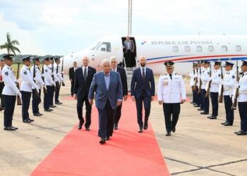 Presidente Mulino llega a Paraguay para firma del acuerdo Mercosur–Unión Europea