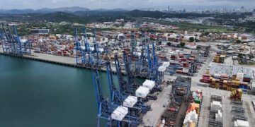 Panamá inicia transición en Balboa y Cristóbal con ingresos fijos y plan de licitación internacional