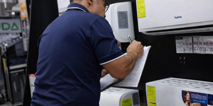Acodeco detecta incumplimientos en etiquetado de eficiencia energética en aires acondicionados
