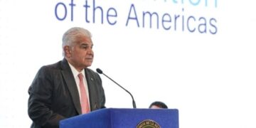 EXCLUSIVA Presidente Mulino confirma que Panamá busca extender acuerdo con China sobre puertos en medio de las detenciones actuales