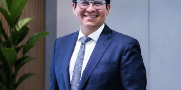 Víctor Mojica Caballero nuevo Secretario Técnico del Fondo de Ahorro de Panamá