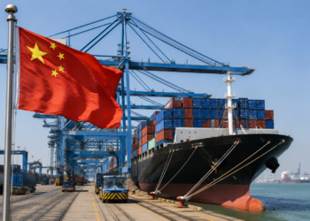 ENCUENTRO CHINA PANAMA Confirman que más de 220 buques abandonaron la bandera panameña mientras Panamá busca frenar las detenciones en China y renovar un acuerdo clave