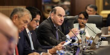 Presupuesto de 2027 asciende a US$35,111.7 millones, un 0.6% más que el de 2026