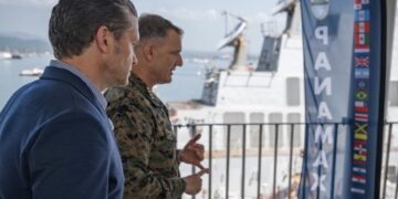 Hegseth: estadounidenses “han venido para quedarse” en Panamá; bloqueo a Irán seguirá “indefinidamente” y advertencia a Cuba