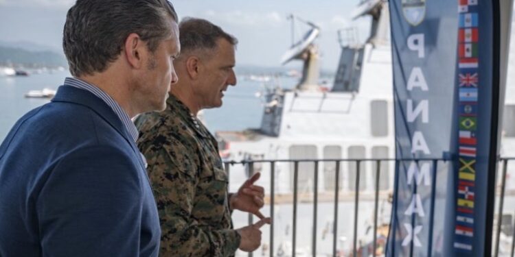 Hegseth: estadounidenses “han venido para quedarse” en Panamá; bloqueo a Irán seguirá “indefinidamente” y advertencia a Cuba