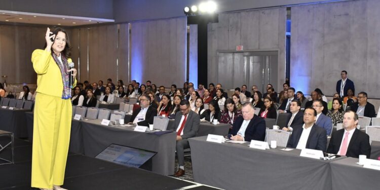 Canal avanza en Río Indio, puertos y gasoducto mientras enfrenta nuevas restricciones por El Niño