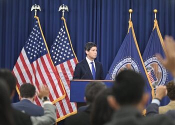 Guerra, aranceles e inteligencia artificial: qué cambió para que la Fed subiera las tasas