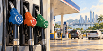 Gasolina de 91 octanos bajará 3.9 centavos por litro; diésel subirá medio centavo